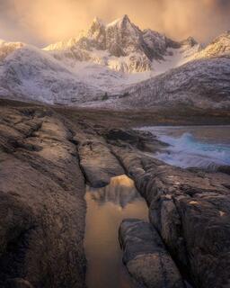Which is Better? Iceland or Norway?