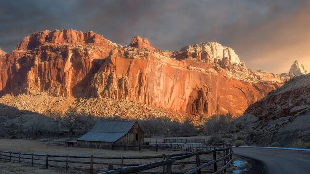 The Old Barn of Fruita print
